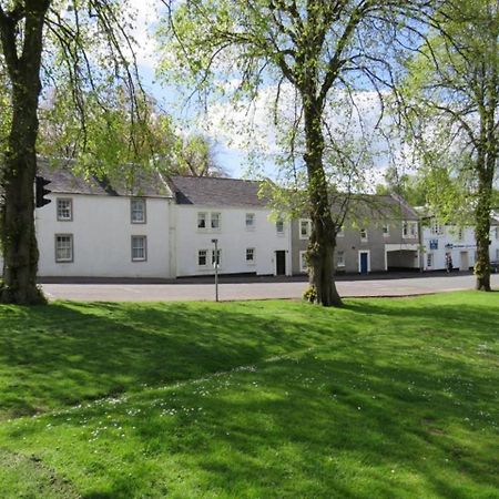 Fifty Five On Gilmour Street Apartment Eaglesham Exterior photo
